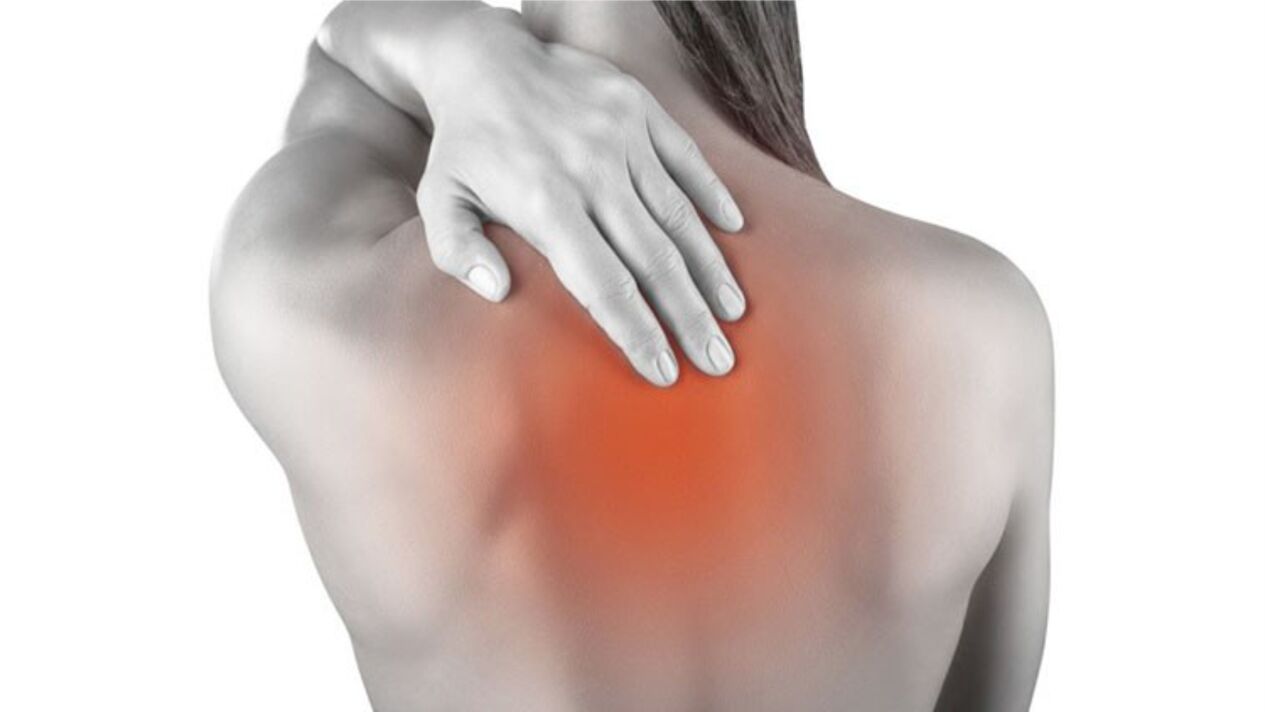 back pain between the shoulder blades