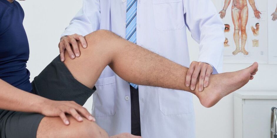 medical knee examination